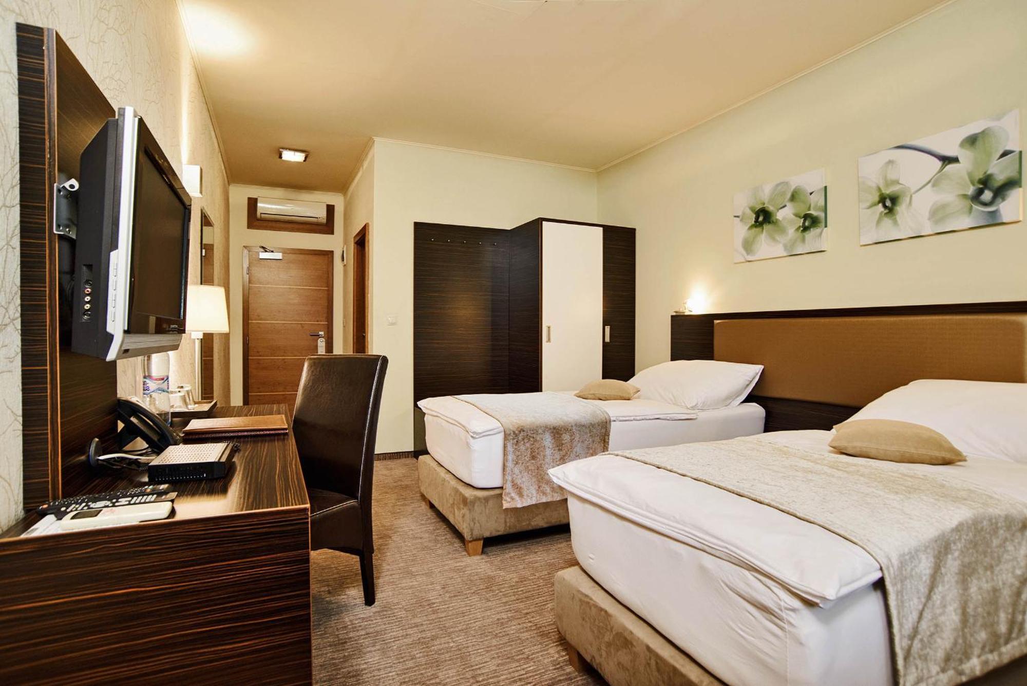 Privilege - Empire Hotels Group Kosice Exterior photo